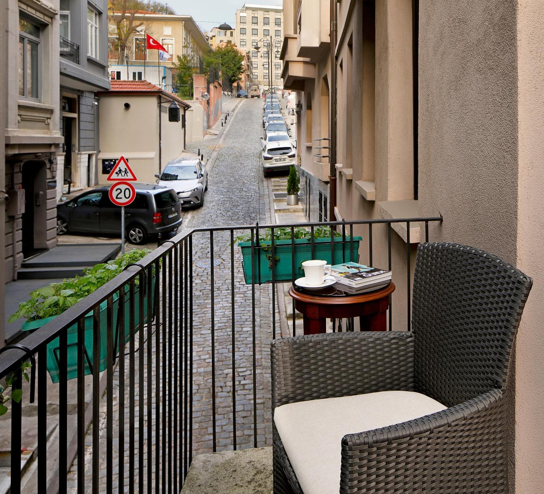 Galateia Residence Istanbul Exteriör bild